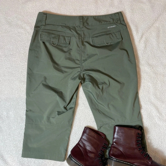 Columbia Omni Shield Midrise Hiking Bermuda Length Cargo Shorts - Picture 8 of 13